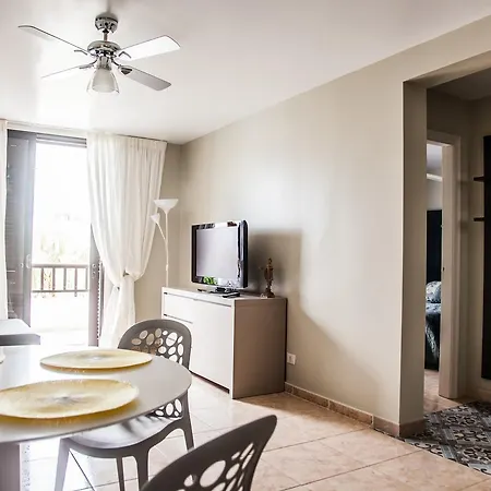 In Parque Santiago2 Apartment Playa de las Americas (Tenerife)